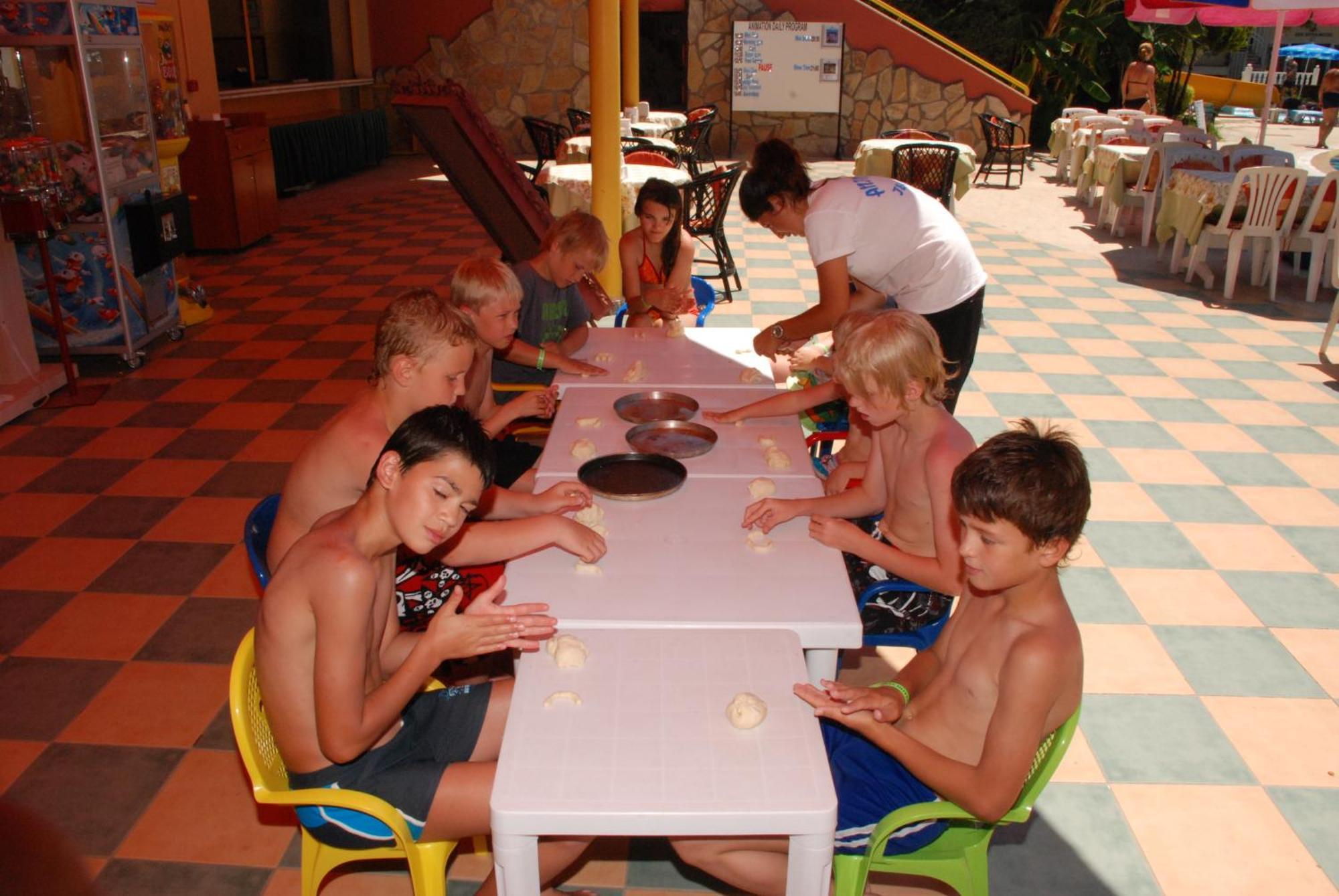 Ark Apart And Suite Hotel Alanya Exteriör bild